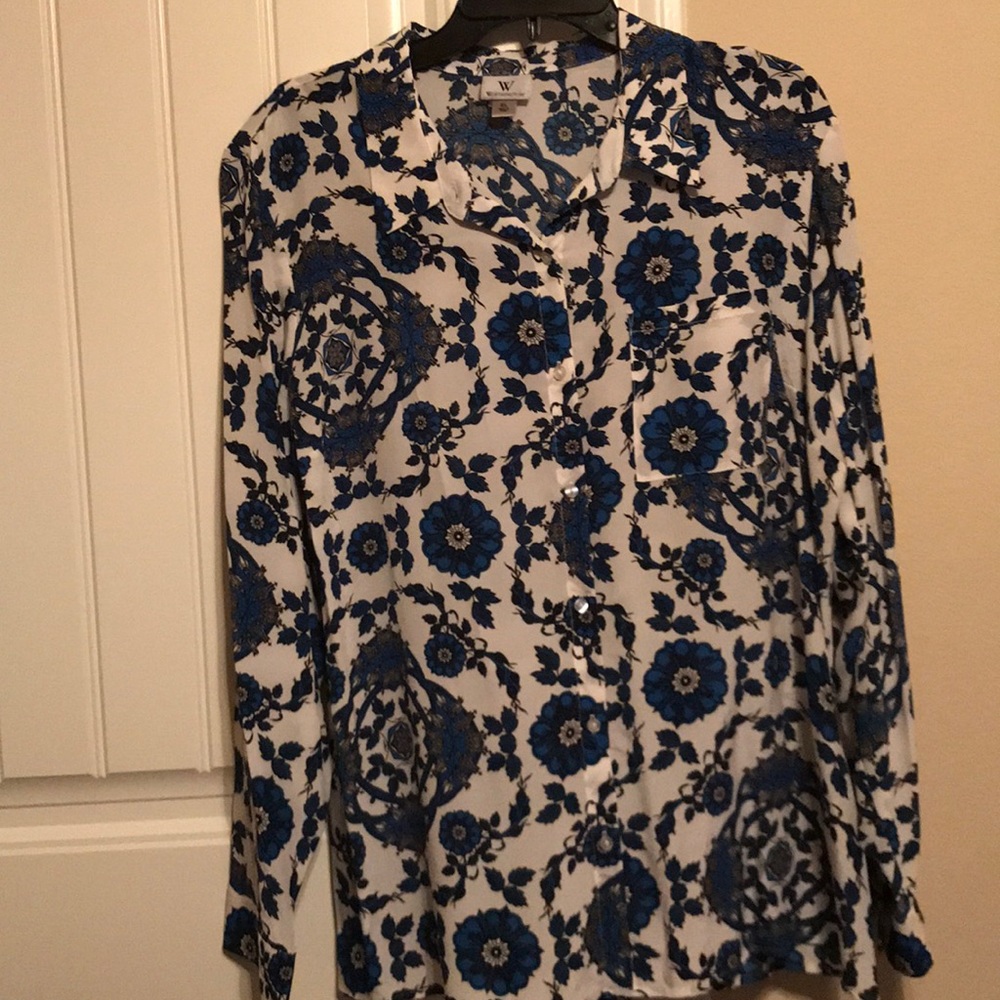 Worthington long sleeve, silk button down.